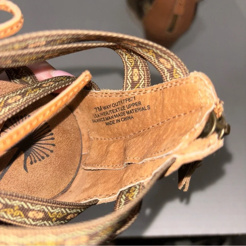 OTBT Way‎ Out Zippered Lace Up Wedge Sandals